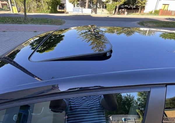 Volkswagen Golf cena 10900 przebieg: 259000, rok produkcji 2007 z Margonin małe 277